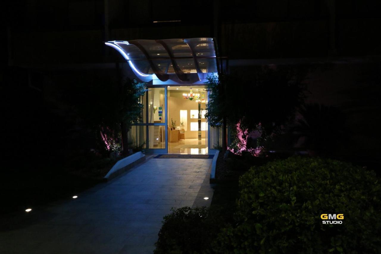 Hotel Hiki 3 Superior Bibione Extérieur photo